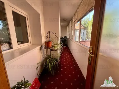 Duplex de 7 Dormitorios | Dacia | 228 m² | Garaje | Calefacción Central - foto 10