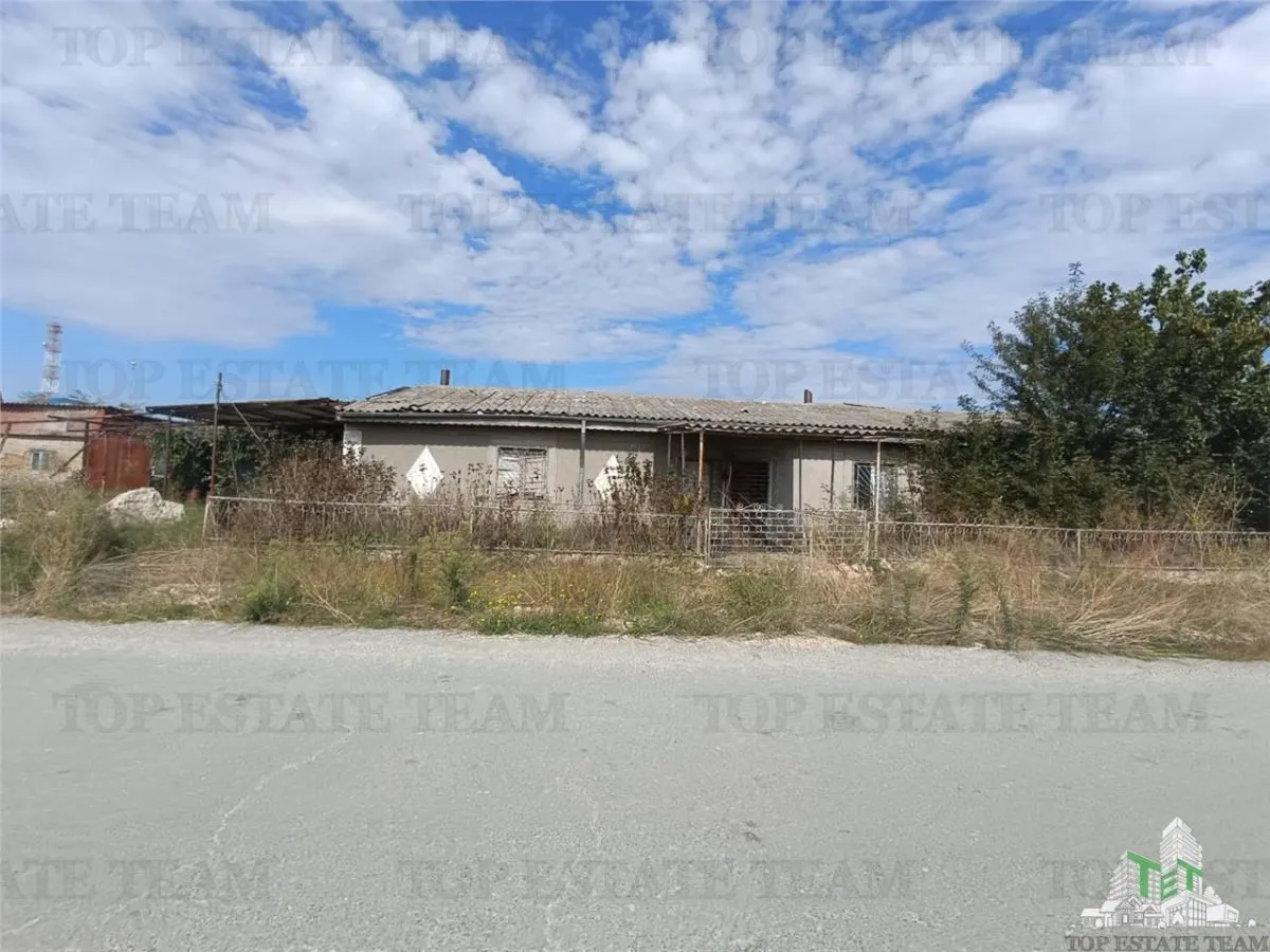 5000 sqm Land with Building and Outbuildings, Midia Port - foto 5