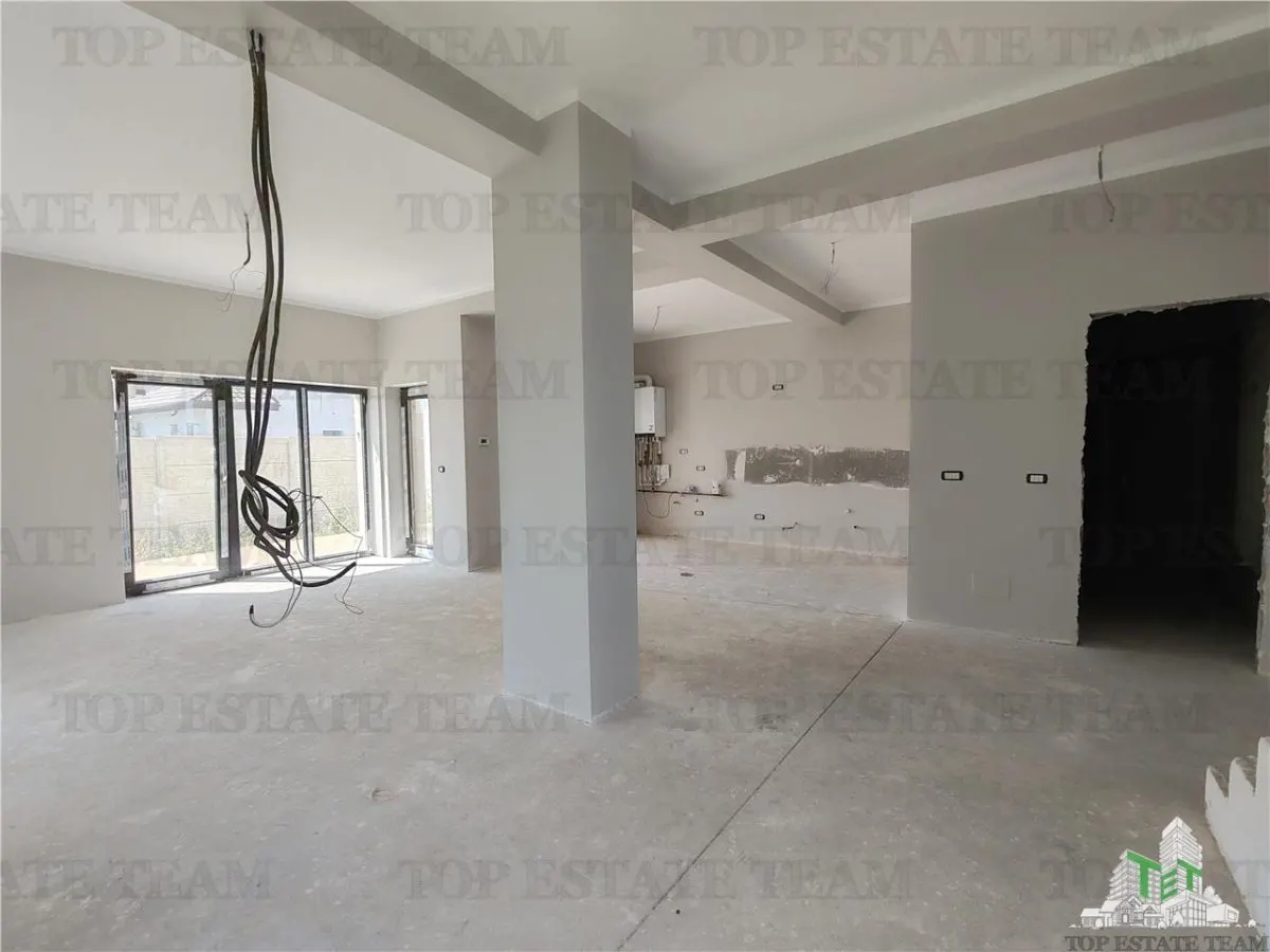 Villa de 4 Dormitorios, Tunari - Cuza - foto 2