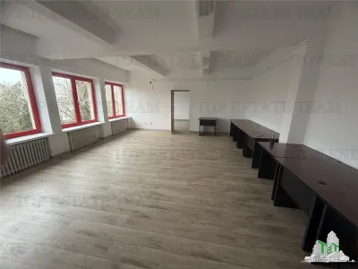 Espacios Comerciales, Naves e Oficinas en Alquiler - foto 2