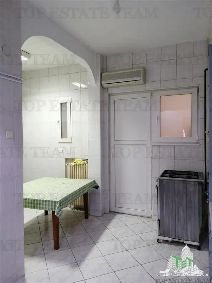Apartamento de Cuatro Dormitorios, Zona Nicolae Balcescu - foto 5
