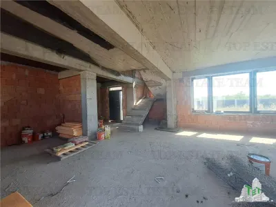 Tudor Villa P+1 with Separate Ground Floor House and 1000 sqm Plot - foto 10