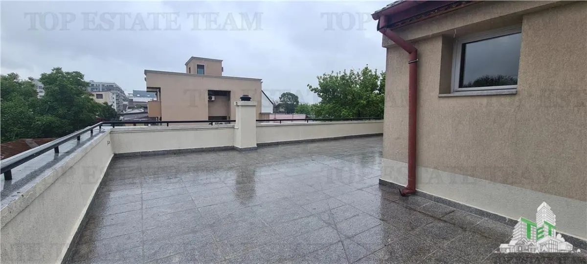 Villa en Venta en Zona Domenii - foto 14