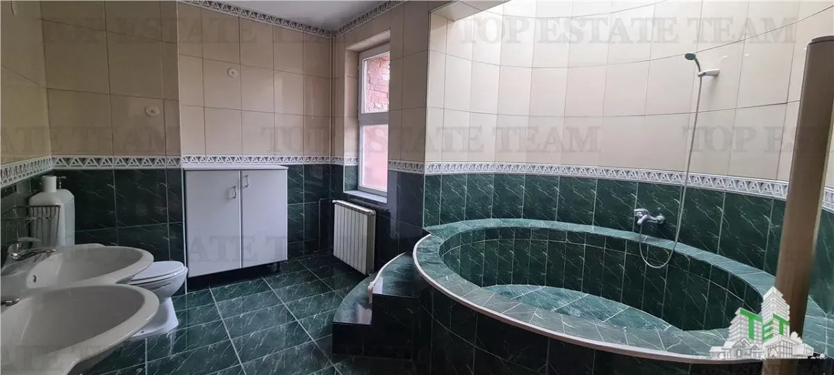Villa en Venta en Zona Domenii - foto 18