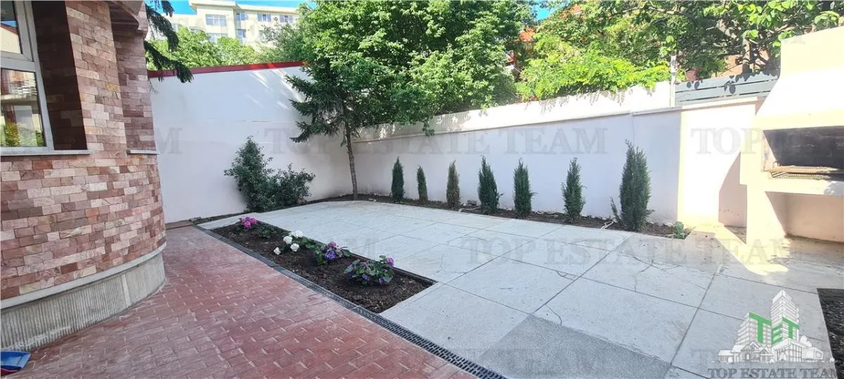 Villa en Venta en Zona Domenii - foto 7