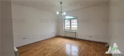 Villa en Venta en Zona Domenii - foto 9