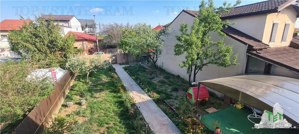 Villa de 5 Dormitorios en Venta en Bucurestii Noi – Cerca del Metro - foto 2