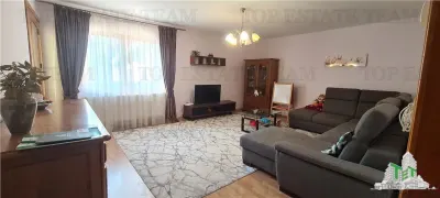 Villa de 5 Dormitorios en Venta en Bucurestii Noi – Cerca del Metro - foto 3