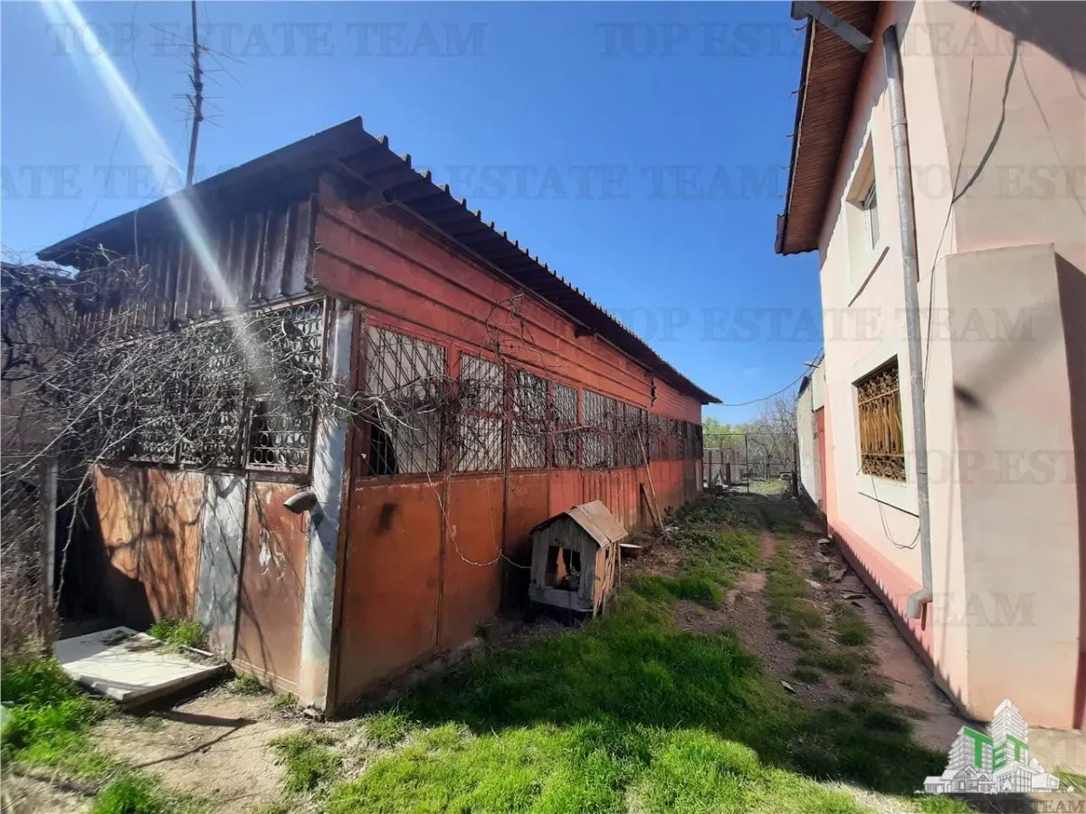 Terrain 4 000 m² avec Maison à Démolir à Bragadiru/Varteju, Magurele - foto 2