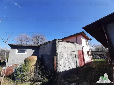 Terrain 4 000 m² avec Maison à Démolir à Bragadiru/Varteju, Magurele - foto 8