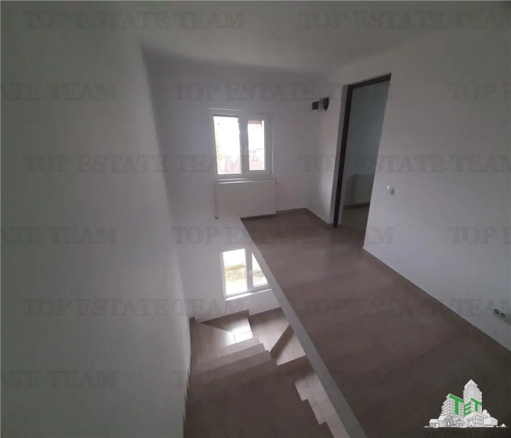 Spacious 8-Bedroom House with 801 sqm Land – Ideal for Two Families - foto 7