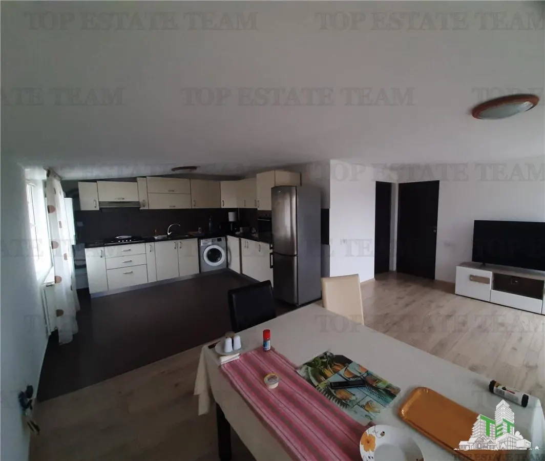 Spacious 8-Bedroom House with 801 sqm Land – Ideal for Two Families - foto 8