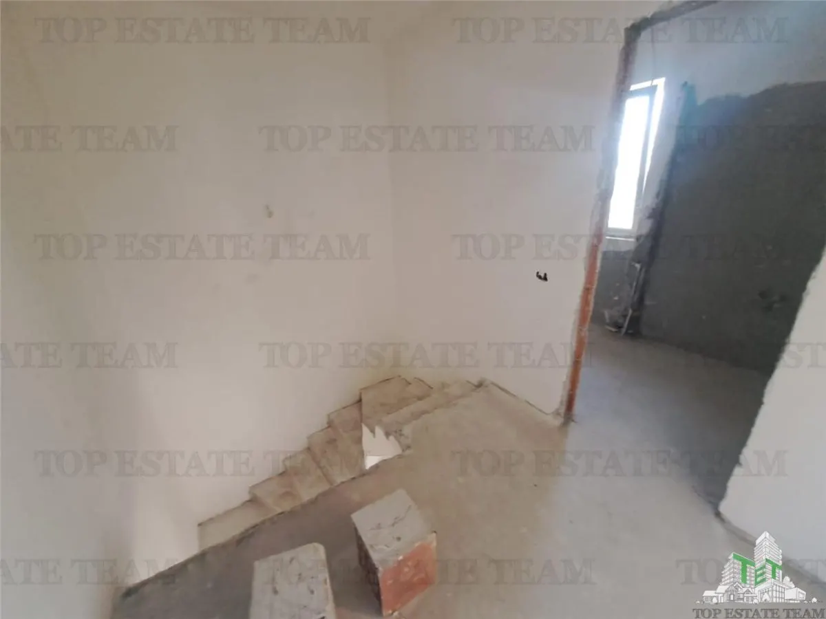 Villa Triplex en Venta en Magurele, Ilfov - foto 14