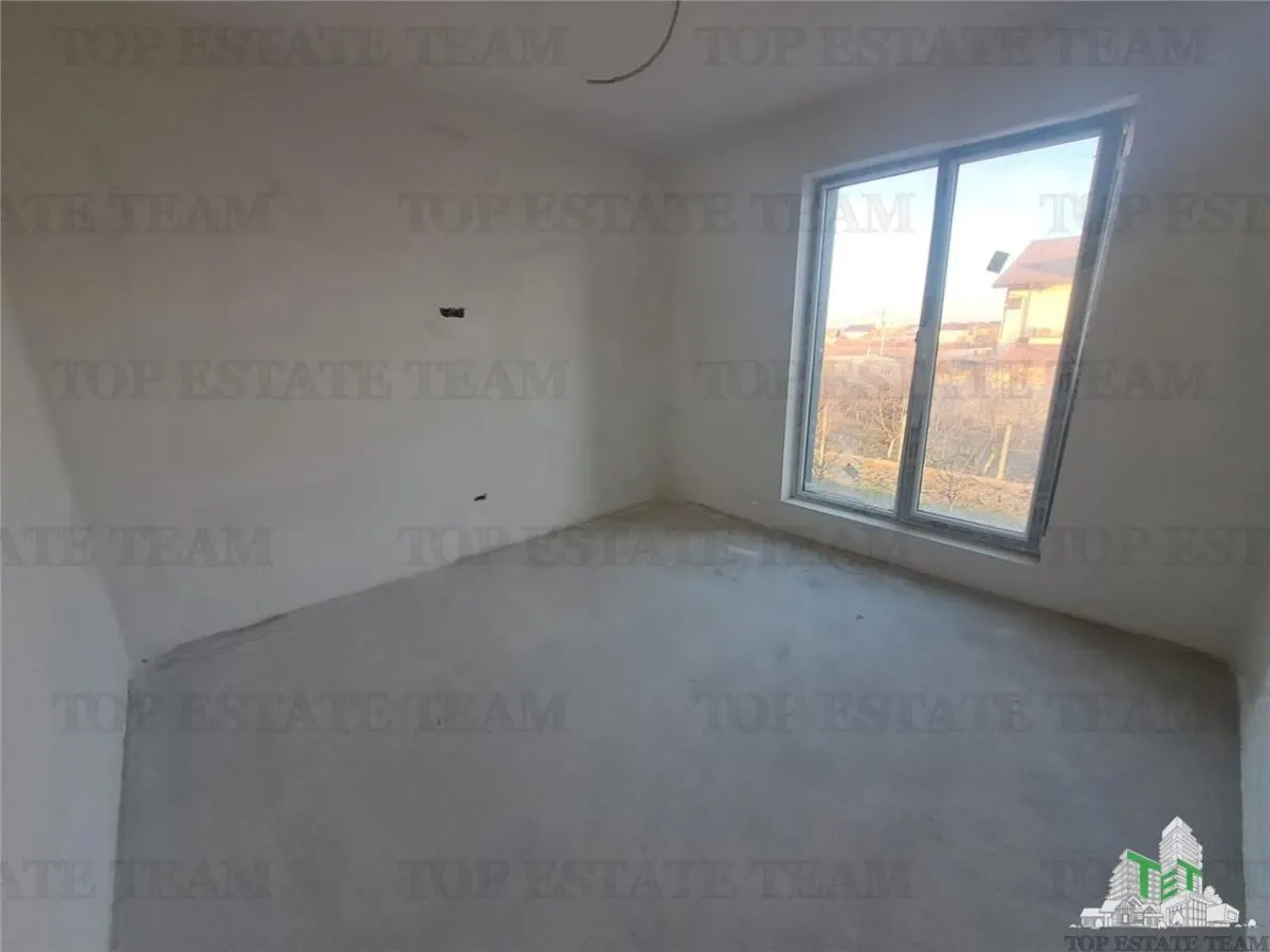 Villa Triplex en Venta en Magurele, Ilfov - foto 9