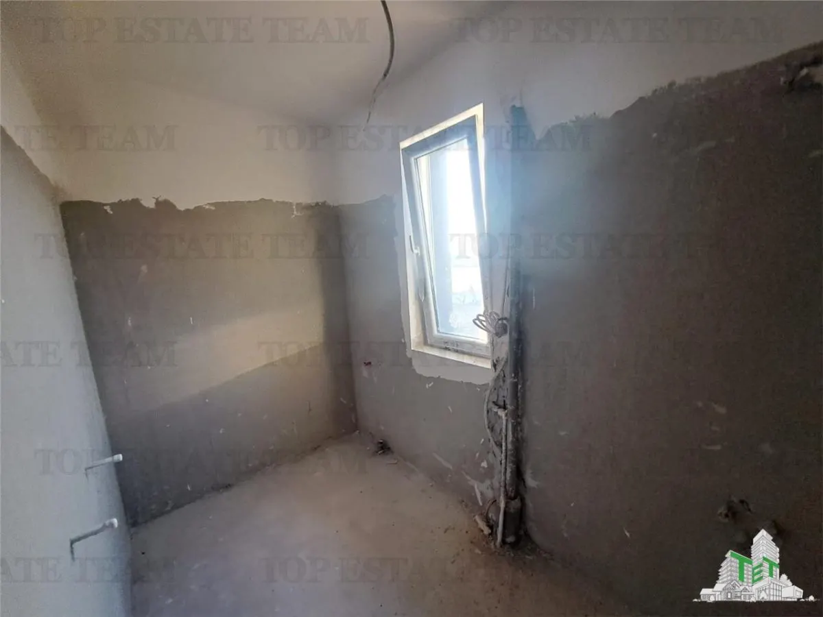 Villa Triplex en Venta en Magurele, Ilfov - foto 14