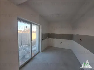 Villa Triplex en Venta en Magurele, Ilfov - foto 15