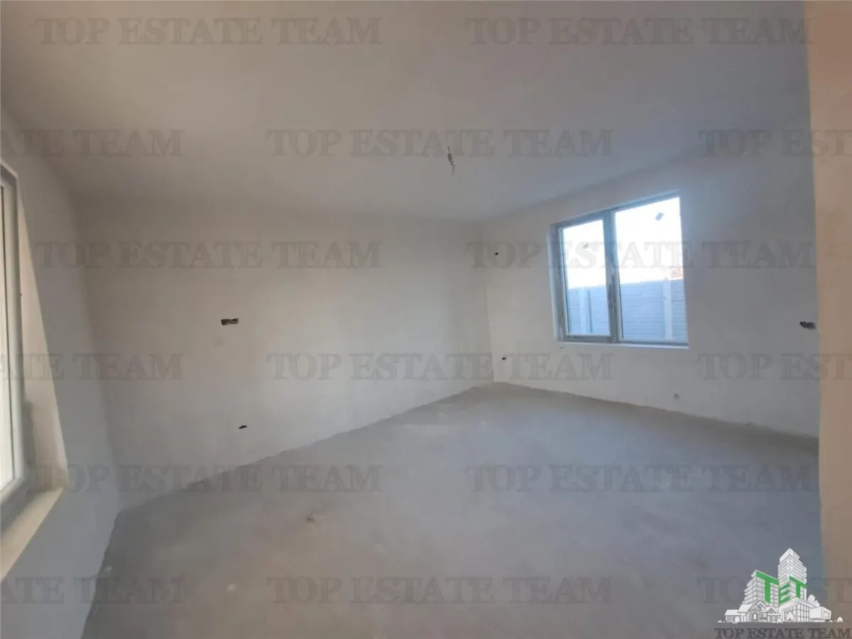 Villa Triplex en Venta en Magurele, Ilfov - foto 8