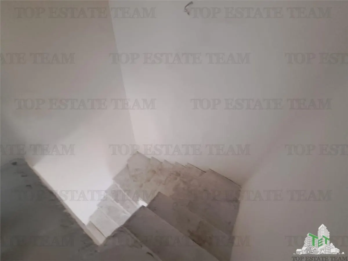 Villa Triplex en Venta en Magurele, Ilfov - foto 10