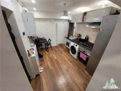 2-Bedroom Apartment, Cartierul Armenesc - foto 4