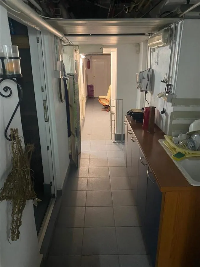 Villa con 5 Apartamentos en Venta en Cismigiu, Sector 1 - foto 10