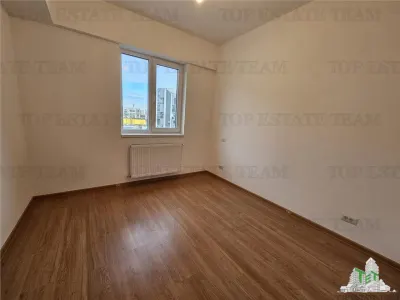 Apartamento de 3 Dormitorios, Popesti Leordeni, Junto al Metro - foto 2