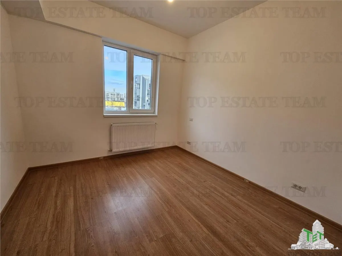 Apartamento de 3 Dormitorios, Popesti Leordeni, Junto al Metro - foto 2