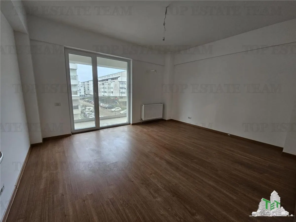 Apartamento de 3 Dormitorios, Popesti Leordeni, Junto al Metro - foto 3