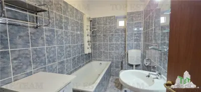 Villa de 6 Dormitorios en Venta, Ion Mihalache - Miciurin, Bucarest - foto 13