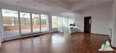 Villa de 6 Dormitorios en Venta, Ion Mihalache - Miciurin, Bucarest - foto 16