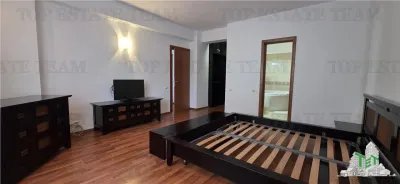 Villa de 6 Dormitorios en Venta, Ion Mihalache - Miciurin, Bucarest - foto 7