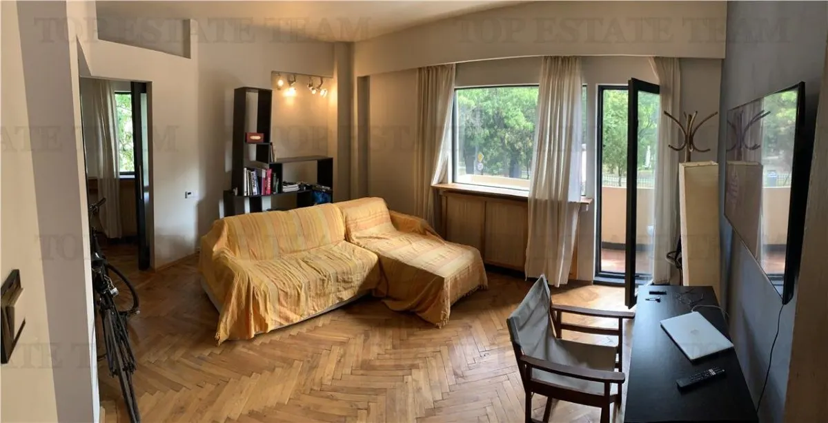 2-Bedroom Apartment for Sale, Cismigiu Park, Central Heating & Balcony - foto 3
