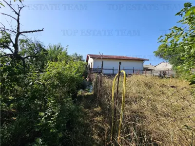 Casa en Patio con Terreno de 646 m² en Chiajna - foto 7