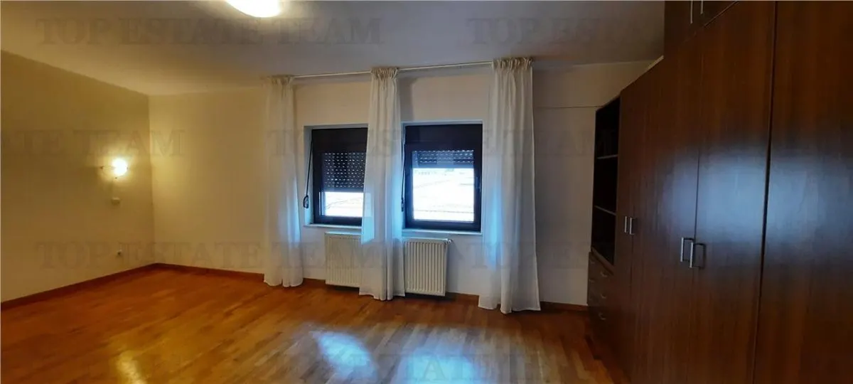 Apartamento de Cuatro Dormitorios en Alquiler, Vistas Excepcionales, Arcul de Triumf - foto 11
