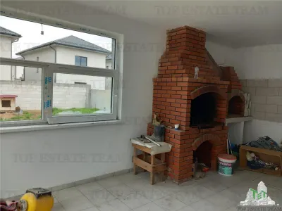 Villa Adaptée à Espace Commercial/Salle d'Événements à Bragadiru avec 5 Places de Parking - foto 14