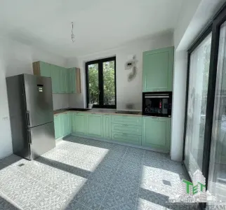 Casa Unifamiliar de Planta Única, Tunari - foto 3