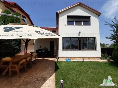 Four-Bedroom Furnished Villa in Domnesti - Domnesti