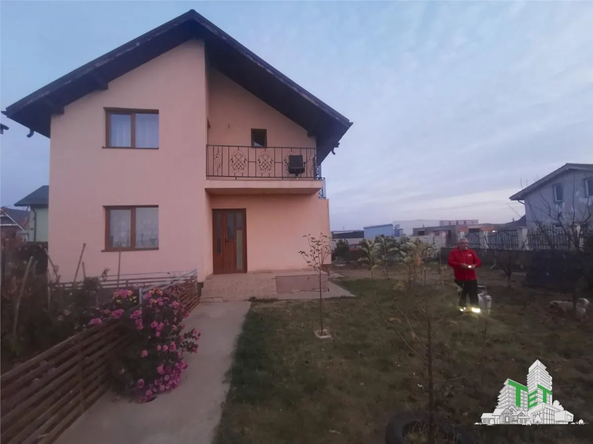 Villa 5 Chambres en Construction Privée avec Jardin et Garage à Bacu (Joita) - foto 6