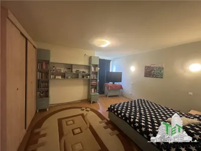 Individual Villa with Garage – P+1+M, 652m² Plot, 1 Mai Street, Otopeni - foto 17