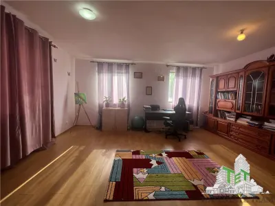 Individual Villa with Garage – P+1+M, 652m² Plot, 1 Mai Street, Otopeni - foto 21