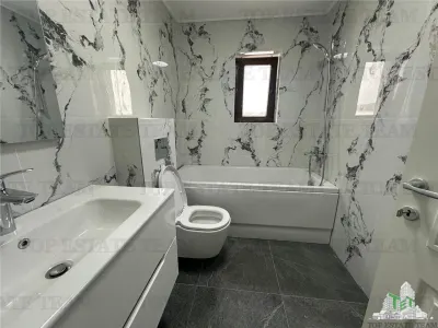2-Bedroom Apartment with Private Courtyard for Sale in Damaroaia - foto 4