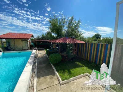 6-Bedroom Villa with Swimming Pool, 20 Minutes from Bucharest - foto 7