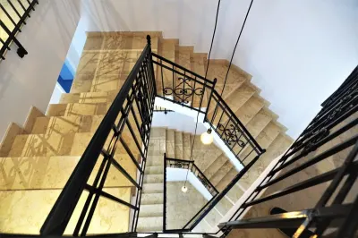 Fully Restored Brâncovenesc Villa – Elegance, Heritage & Modern Amenities - foto 10