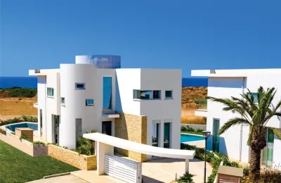 Villa en Venta en Paphos, Chipre - Coral Bay