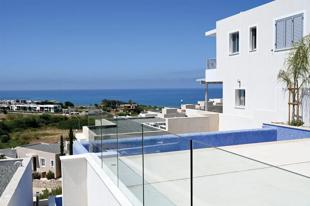 Villa en Venta en Paphos, Chipre - foto 1