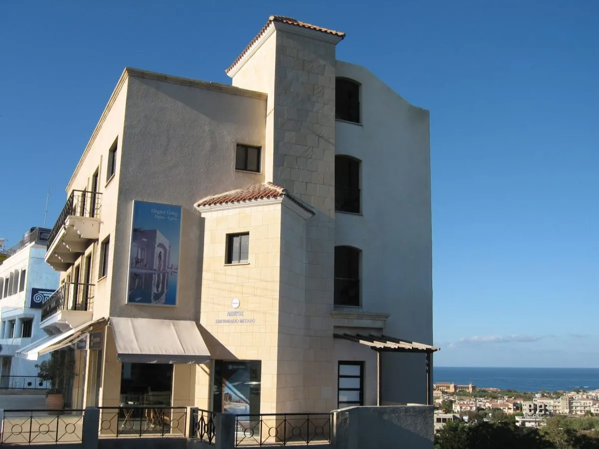 Commercial Space for Sale in Paphos, Cyprus - foto 1