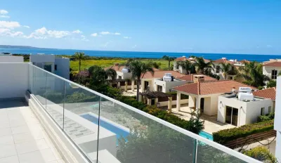 Villa en Venta en Paphos, Chipre - Coral Bay