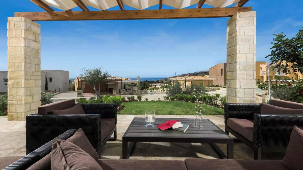 Apartment for Sale in Paphos, Cyprus - foto 2