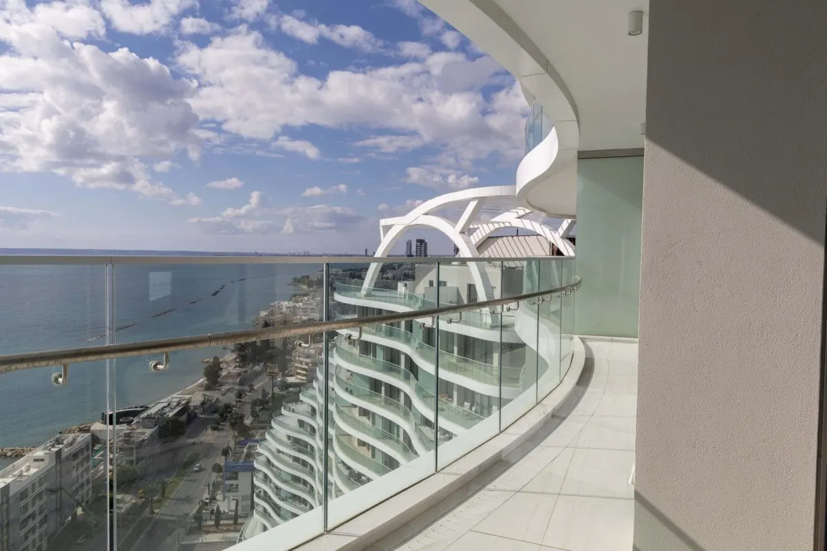 Apartment for Sale in Limassol, Cyprus - foto 5