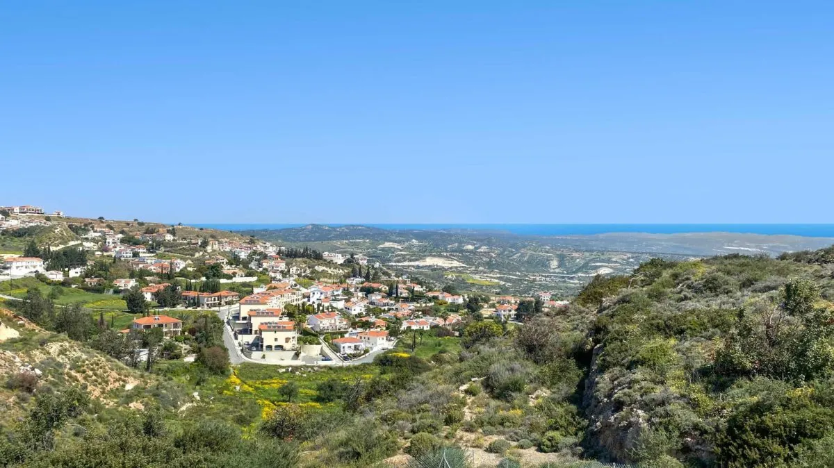 Villa for Sale in Limassol, Cyprus - foto 2