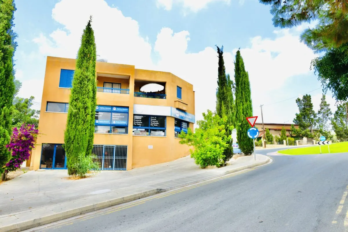 Apartamento en Venta en Paphos, Chipre - foto 2